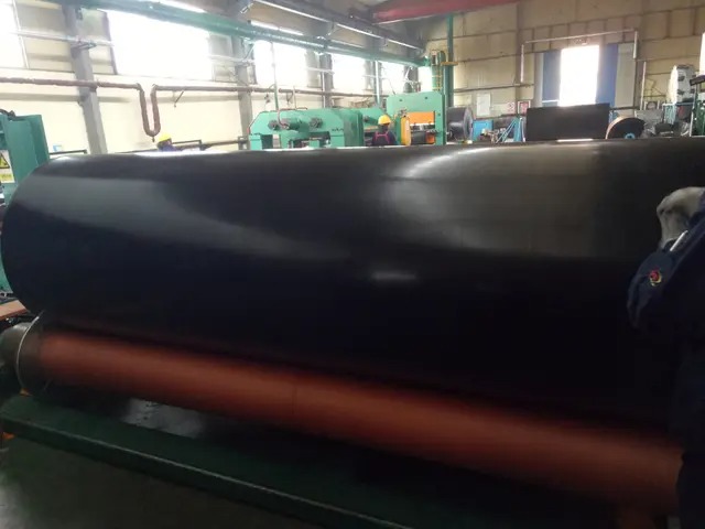 Can Rubber Conveyor Belts Handle Extreme Temperatures?