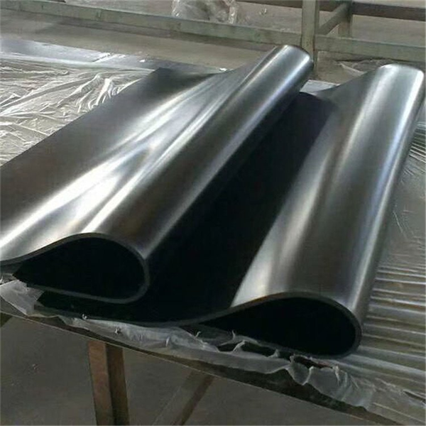 Abrasion resistant mine rubber sheet